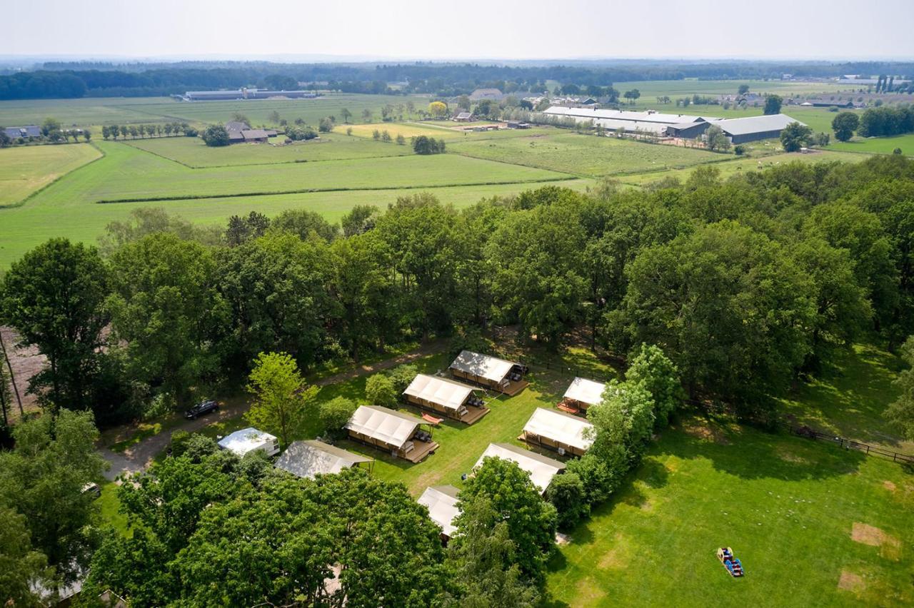 Отель Glamping Renswoude Экстерьер фото