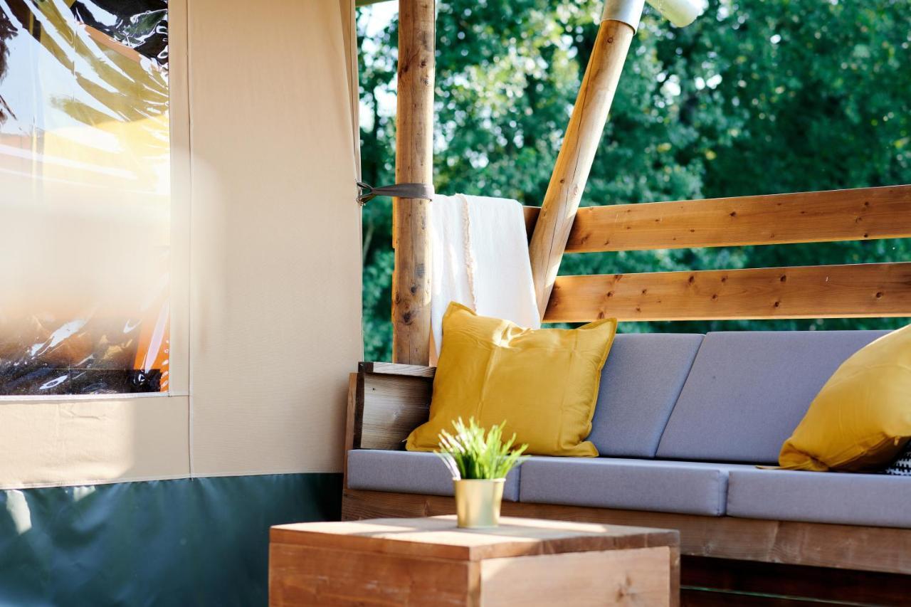 Отель Glamping Renswoude Экстерьер фото